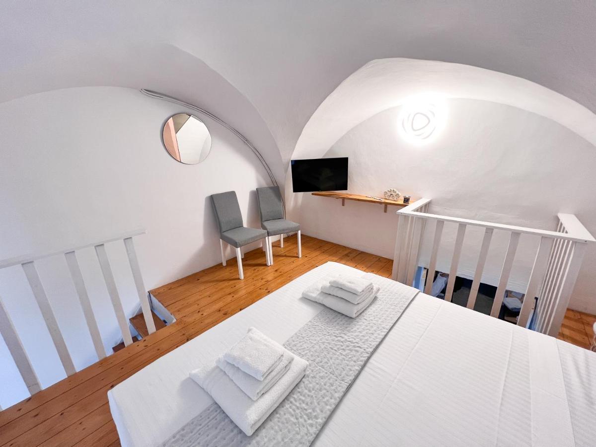 Nice House San Biagio - Luxury Full Apartment เลชเช ภายนอก รูปภาพ